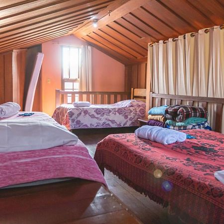 Em tiradentes, Minas Gerais, CASA TÍPICA E ESPAÇOSA EM TERRENO ARBORIZADO Extérieur photo