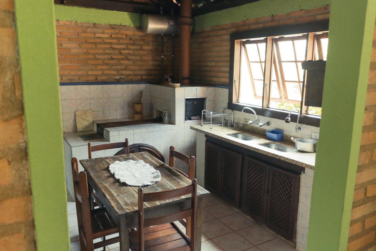 Em tiradentes, Minas Gerais, CASA TÍPICA E ESPAÇOSA EM TERRENO ARBORIZADO Extérieur photo