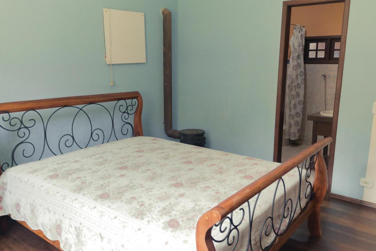 Em tiradentes, Minas Gerais, CASA TÍPICA E ESPAÇOSA EM TERRENO ARBORIZADO Extérieur photo