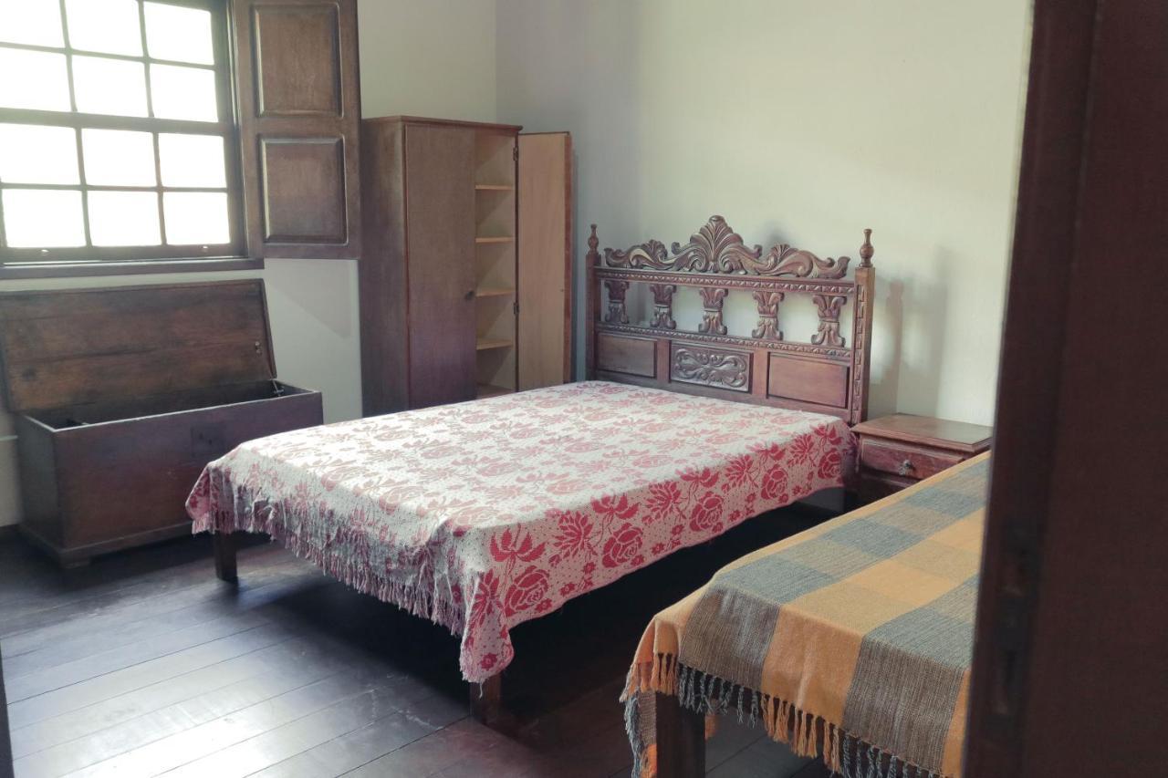 Em tiradentes, Minas Gerais, CASA TÍPICA E ESPAÇOSA EM TERRENO ARBORIZADO Extérieur photo