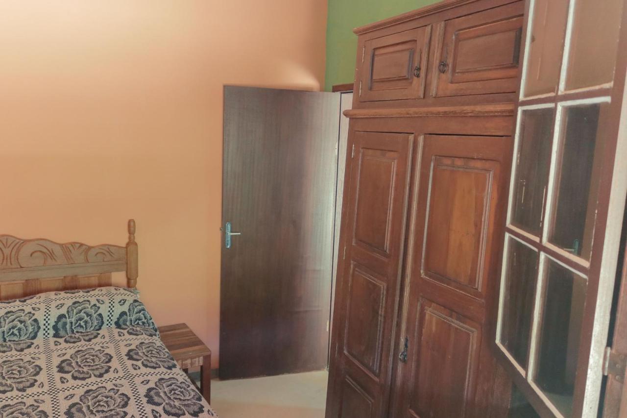Em tiradentes, Minas Gerais, CASA TÍPICA E ESPAÇOSA EM TERRENO ARBORIZADO Extérieur photo