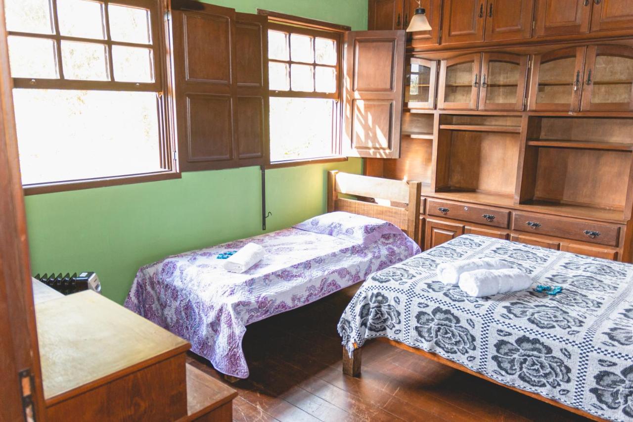 Em tiradentes, Minas Gerais, CASA TÍPICA E ESPAÇOSA EM TERRENO ARBORIZADO Extérieur photo